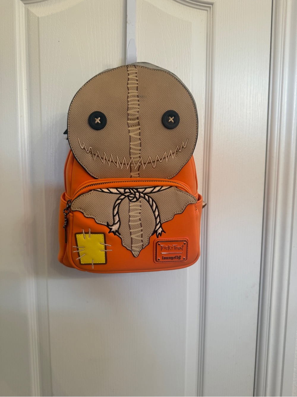 Loungefly Trick 'r Treat Sam Mini Backpack - Picture 1 of 7